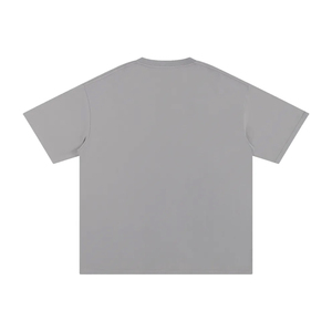 เสื้อยืดโอเวอร์ไซส์คุณภาพสูง ยูนิเซ็กซ์ ผ้าฝ้าย 100% สกรีนโลโก้ตามสั่ง พิมพ์ลายด้านหน้า แบรนด์ส่วนตัว ป้ายยี่ห้อส่วนตัว ผ้าหดตัวก่อนการผลิต ตัดเย็บตามสั่ง - Product Image 2