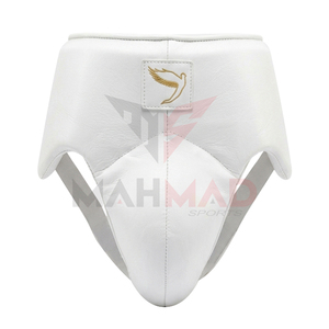 Ensemble de boxe White Fly comprenant des gants à lacets, un protège-tête et un protège-guêtres pour adultes, équipement de sparring en cuir respirant - Product Image 6