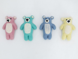 Ourson en laine fait main, ornement de la Saint-Valentin, cadeau mignon pour enfant, décoration en forme de cœur, jouet romantique en feutre et fil - Product Image 6