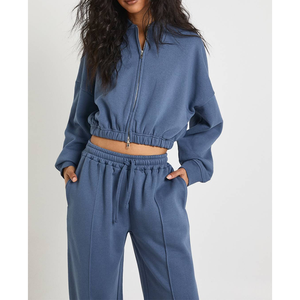 Ensemble de jogging surdimensionné personnalisé en coton épais avec motif 3D en relief, tenue de sport athleisure pour activités de plein air, ensemble 2 pièces avec fermeture éclair - Product Image 3