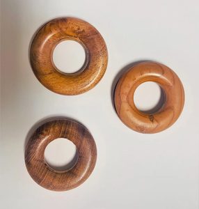 Clips de madera multicolor elegantes y de calidad para conservar la frescura de los alimentos a precios económicos. - Product Image 3