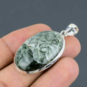 Venta caliente 925 colgante de plata esterlina, colgante de piedras preciosas, colgante hecho a mano, colgante de serafinita, hermoso colgante de plata - Product Image 1