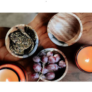 Petit bol artisanal en bois durable, écologique, fabriqué dans l'Uttar Pradesh par des artisans. - Product Image 1