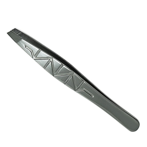 Pince à épiler personnalisée en acier inoxydable allemand, antistatique, écologique, à pointe inclinée lisse, 4 pouces, pour usage esthétique - Product Image 1