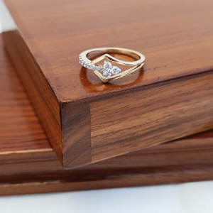 Bague de fiançailles élégante Namivaa Vmg60 en or rose 14 carats avec grappe de diamants, design géométrique à cadre ouvert, micro-incrustation, cadeau pour femme - Product Image 5