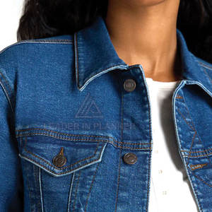 Veste en jean pour femme, grande taille, respirante, personnalisée avec logo imprimé, haute qualité à bas prix. - Product Image 2