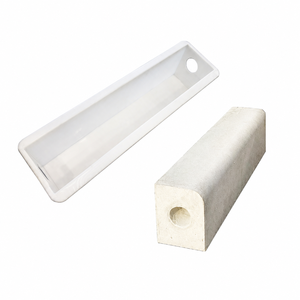 Moule en plastique PP pour bordure en béton lisse, directement de l'usine BAVIGO - Product Image 1