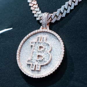 จี้เพชรโมอิสซาไนต์แบบกำหนดเอง ดีไซน์ส่วนตัว ประดับเพชรระยิบระยับ ตัวอักษรเงินแท้ 925 สไตล์ฮิปฮอป ชุบทอง 10K - Product Image 2