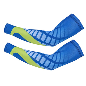 Manchons de compression personnalisés unisexe en polyester, couleur unie, rafraîchissants et anti-UV - Product Image 3