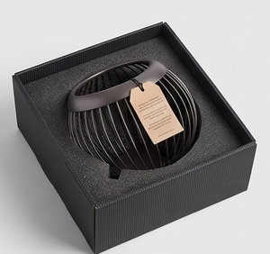 Panier de rangement artisanal moderne en fil métallique, forme ronde, décoration d'intérieur, design écologique - Product Image 6