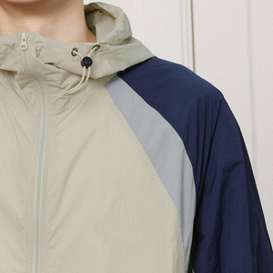 Compre Chaqueta Cortavientos de Nailon Casual de Moda con Logotipo Personalizado, para Hombre y Mujer, Transpirable, Impermeable y Ecológica, al por Mayor - Product Image 6