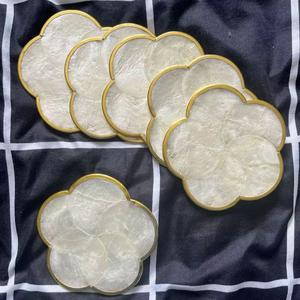 Posavasos Elegantes con Diseño Artístico, Ideales para Decoración de Comedor y Mesa de Centro - Product Image 2