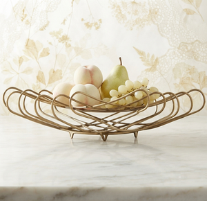 Panier à fruits en fil métallique de forme personnalisée, design géométrique élégant, style unique, bol de rangement pour la cuisine - Product Image 1