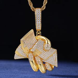 Collar con Colgante de Mano con Diseño de Pila de Dinero Iced Out – Joyería de Declaración para Hombre, Chapado en Oro de 18K, con Diamantes, Estilo Hip Hop Rapper - Product Image 6