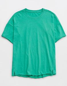 เสื้อยืดผู้หญิงทรงสลิมฟิต ไหล่ตก แต่งรู ผ้าวินเทจ 180gsm ขายส่งแบบ OEM ODM เสื้อผ้าลำลองฤดูร้อน คุณภาพสูง - Product Image 1