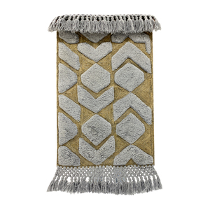 Tapis de prière moderne géométrique gris moutarde tufté - Janamaz bohème en laine avec franges en macramé - Product Image 6