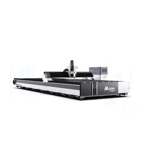 3 Achsen 45 Winkel Schneckenlaser Metallschnittmaschine 2000 W Laserleistung Laserschnittmaschinen für Stahl Metall 3000 W