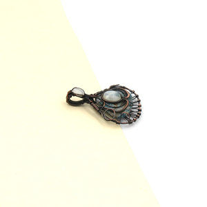 Pendentif en pierre naturelle fait main, enveloppé de fil, plaqué cuivre antique, style bohème, bijoux pour un usage quotidien - Product Image 3