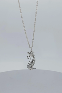 Collar con Colgante de Gato Chapado en Rodio para Mujer, con Circonitas Cúbicas Redondas Engastadas en Pavé, Cadena de Caja, Joyería Linda para Uso Diario - Product Image 5