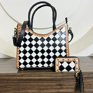 กระเป๋าถือสะพายไหล่หนังลายตารางหมากรุกแฟชั่นสำหรับผู้หญิงปี 2025 พร้อมที่ใส่บัตรขนาดเล็ก ชุดเข้าชุด 2 ชิ้นสุดเก๋ - Product Image 4