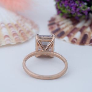 Nuevo Anillo de Plata 925 con Diamante Simulado Rectangular de Corte Esmeralda de Lujo, Biselado, Plano, 8*10, Joyería de Alto Contenido de Carbono - Product Image 4