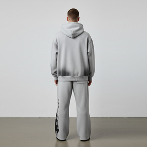 Ensemble survêtement gris oversize pour homme, coupe ample, streetwear, sweat-shirt et pantalon en coton à manches longues avec imprimé flamme - Product Image 4