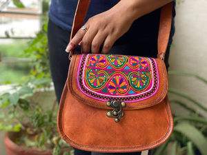 Bolso de cuero de cabra hecho a mano, bandolera cruzada de 7x5 pulgadas - Product Image 3