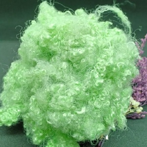 Alta calidad 100% poliéster 15D HCS almohadas de fibra de grapa verde Siliconized Vikohasan grado crudo 15D hilado de hormigón hueco - Product Image 3