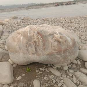 Pierres naturelles, galets et cailloux pour l'aménagement paysager et la décoration de riviers, jardins, maisons, hôtels, pépinières et usage industriel - Product Image 2