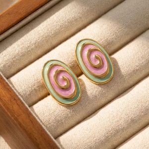 Pendientes de Perlas Vintage para Mujeres y Niñas, Diseño en Espiral Antideslustre, Joyería Ligera - Product Image 3
