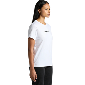 Camiseta de Manga Corta con Cuello Redondo y Corte Regular para Mujer, Estampado Minimalista en el Pecho, Top de Algodón para Uso Diario, Fábrica de Ropa Personalizada OEM, Venta al Por Mayor - Product Image 5