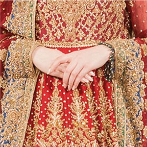 Lehenga Choli de mariée moderne à motif cristallin brodé, longueur ras du sol, 100% coton, personnalisable, respirant, col en V, style Princesse - Product Image 5