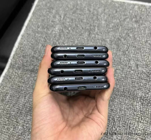 Teléfono Inteligente A10e Casi Nuevo con Android 9, CPU Octa Core, CDMA Celular, 5G, Pantalla LCD de 90Hz, Control por Huella Dactilar/Gestos, para Juegos - Product Image 4