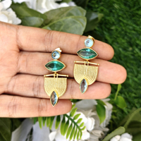 Boucles d'oreilles tendance pour femme, en quartz hydro facetté, plaqué or 18 carats, en laiton texturé, géométriques