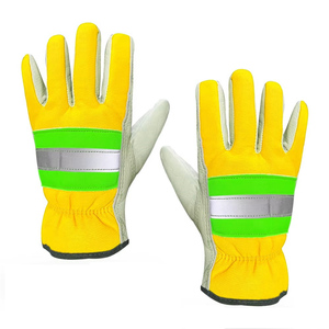 Gants de sécurité haute visibilité de qualité professionnelle avec bandes réfléchissantes et conception anti-coupure durable - Product Image 5