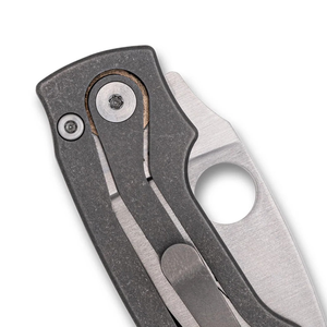 Navajas plegables compactas plateadas con hoja de acero inoxidable de filo liso, mango de marco abierto gris y clip metálico para bolsillo. - Product Image 6