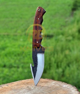 Couteau de chasse à lame fixe en acier au carbone forgé à la main, personnalisable OEM, avec poignée en bois et étui en cuir pour le camping et les activités de plein air - Product Image 3