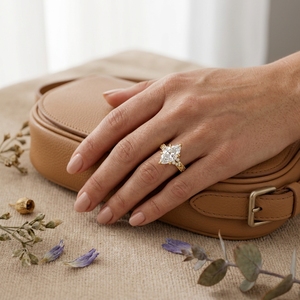 Anillo de compromiso para hombre de oro de 14K con diamante talla marquesa, banda floral grabada vintage, diamante cultivado en laboratorio, Toi et Moi, para boda y fiesta - Product Image 5