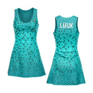 Ensemble de tennis personnalisé pour femme, collection printemps/été, robe athlétique sans manches avec logo frontal, séchage rapide, évacuation de l'humidité, respirant - Product Image 1