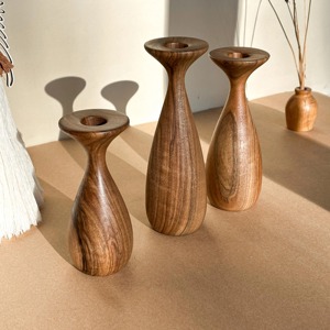 Candelabro de Madera Rústico Hecho a Mano, Estilo Campestre, Ecológico, para Celebraciones de Pascua - Product Image 6