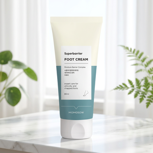 Crème pour les pieds MOMOSOW Superbarrier 80ml, complexe barrière d'hydratation pour les pieds secs et gercés - Product Image 1