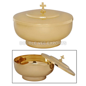 Ciborio de Latón Chapado en Oro con Tapa con Cruz |   Recipiente de Comunión de Perfil Bajo – DOUBLE VEE EXPORTS - Product Image 2