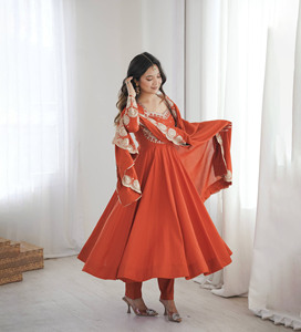 ชุดเดรส Anarkali แบบสามชิ้น ดีไซน์หรูหรา ปักลายสีส้ม ประดับด้วยเลื่อม  ชุดสาหรี่กะมีซ  ชุดอินเดีย ปากีสถาน  ชุดประจำชาติ  ชุดอาบายะห์ - Product Image 1