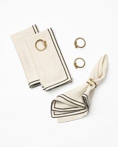 Anillo de Servilleta de Metal de Lujo Moderno, Diseñado para Decoración de Mesas y Espacios de Gastronomía Fina - Product Image 3