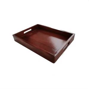 Plateau décoratif moderne en bois d'acacia naturel à bords ondulés et festonnés, rectangulaire, 2 pièces, Skies Traders BK00770 - Product Image 4