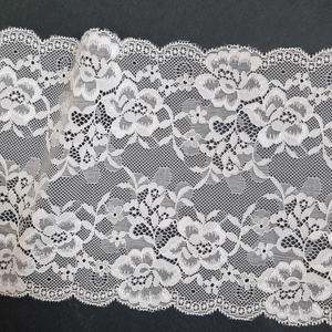 Tela de Encaje Elástico Floral de 17.5 cm, Ligera y Personalizable, Encaje de Nailon y Elastano con Borde Festoneado para Lencería y Vestidos de Novia - Product Image 1