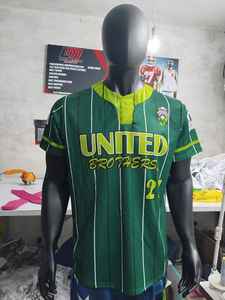 Long Mission Industry fabrica todo tipo de uniformes deportivos, camisas de béisbol con botones y logotipos personalizados con diseño de sublimación. - Product Image 2