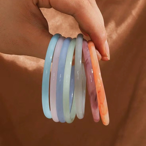 Conjunto de brazaletes de resina acrílica coloridos, finos, redondos y apilables, joyería de mano para mujer, decoración para fiestas y bodas, pulsera de moda. - Product Image 1