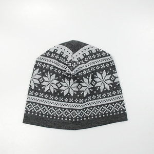 Gorro de Punto Acrílico 100%, Económico, Personalizado, de Alta Calidad, Color Liso, Gorro de Invierno con Diseño Jacquard - Product Image 2