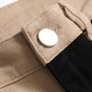 Shorts en jean foncé brodés pour homme KY, coupe décontractée, bords bruts, style streetwear, pour l'été - Product Image 6